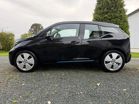 BMW I3
