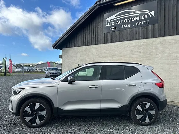 Volvo Xc40 2023 photo 3