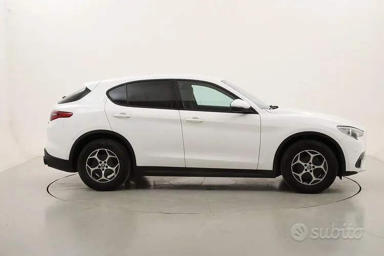 Alfa Romeo Stelvio 2022 photo 3