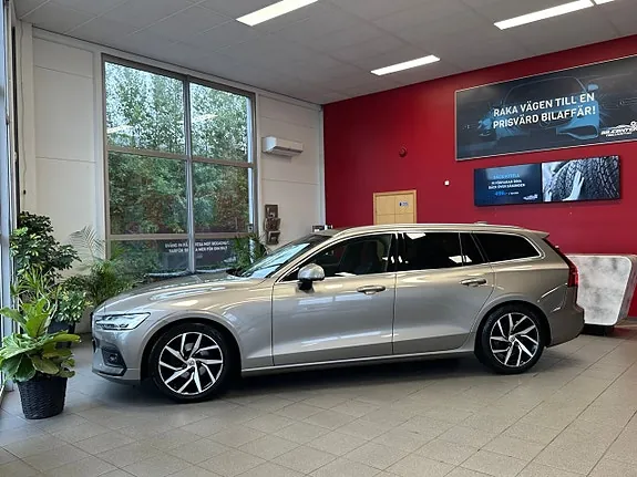 Volvo V60 2020 photo 5