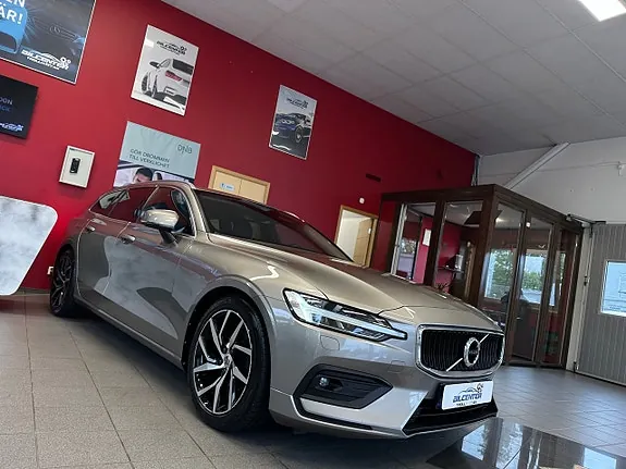 Volvo V60 2020 photo 2