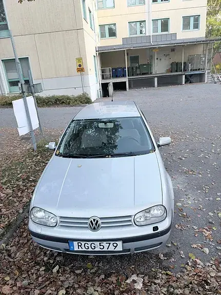 Volkswagen Golf 4 2000 photo 3