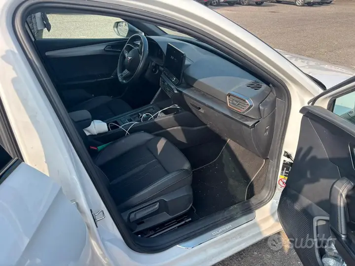 Cupra Leon 2023 photo 3