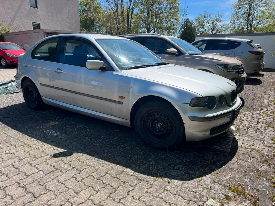 BMW 316Ti