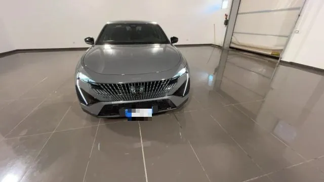 Peugeot 408 2024 photo 2