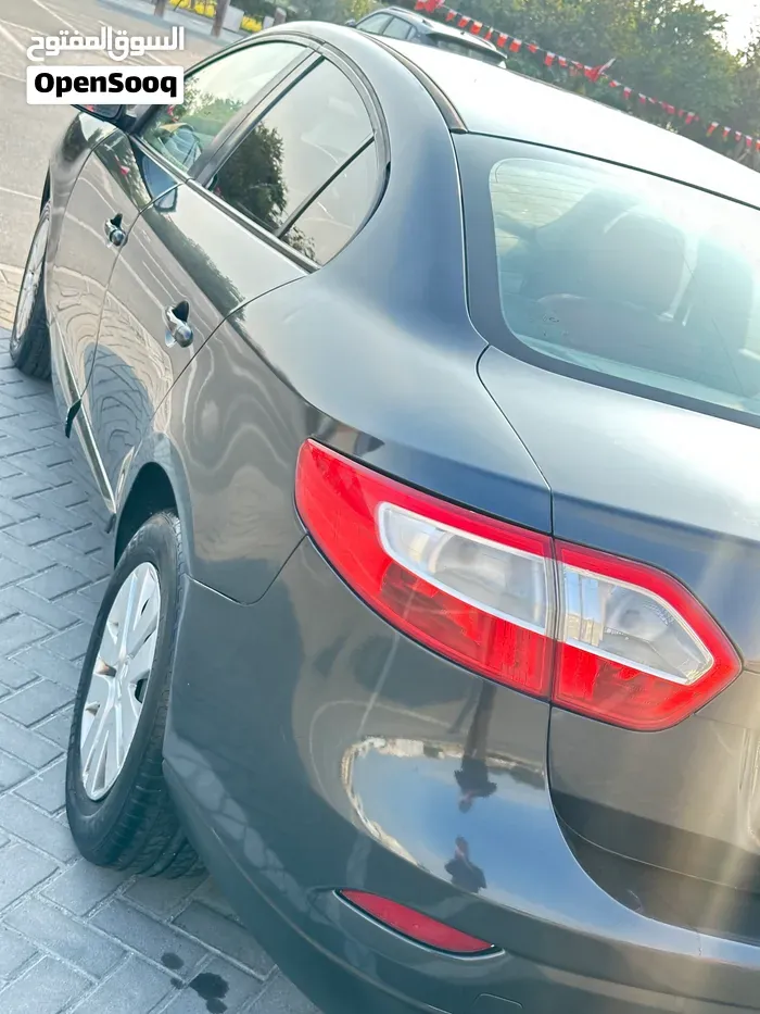 Renault Fluence 2015 photo 4
