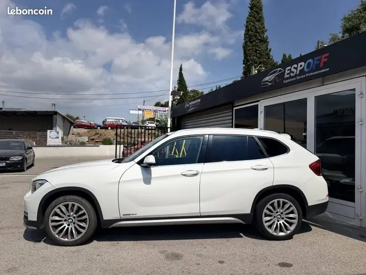 BMW X1 2014 photo 2