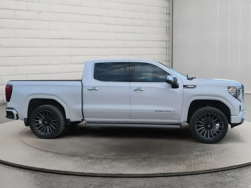 GMC Sierra 1500 2025 photo 4