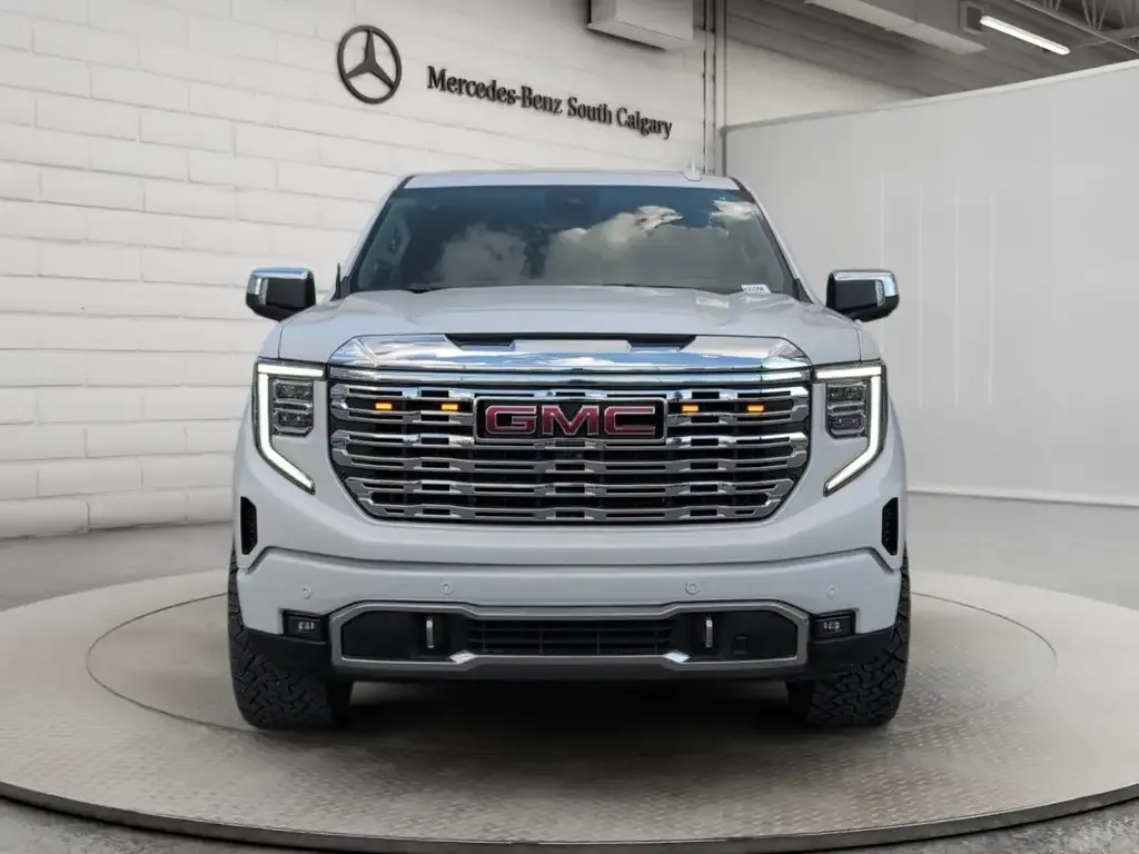 GMC Sierra 1500 2025 photo 2