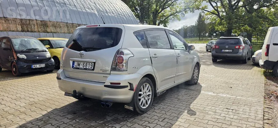 Toyota Corolla Verso 2007 photo 3