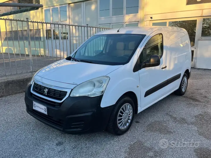 Peugeot Partner 2015 photo 3