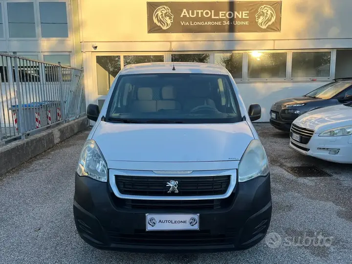 Peugeot Partner 2015 photo 2