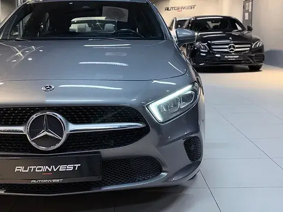 Mercedes-Benz E 200 2018 photo 3
