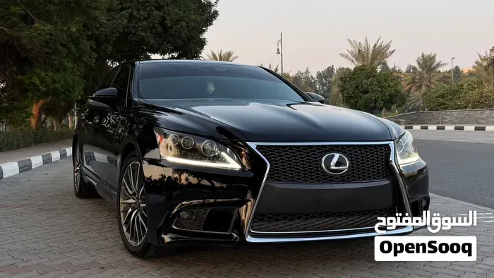 Lexus Ls 2014 photo 2