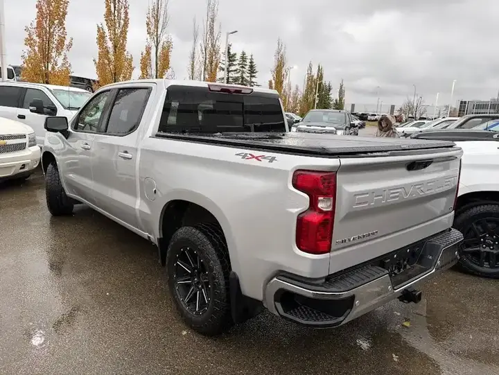 Chevrolet Silverado 1500 2022 photo 4