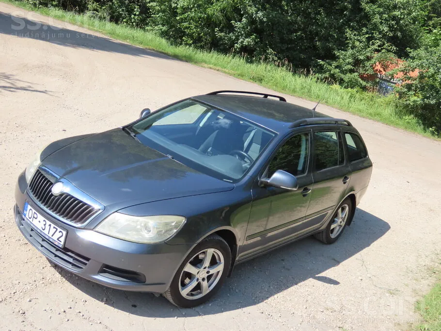 Skoda Octavia 2009 photo 5