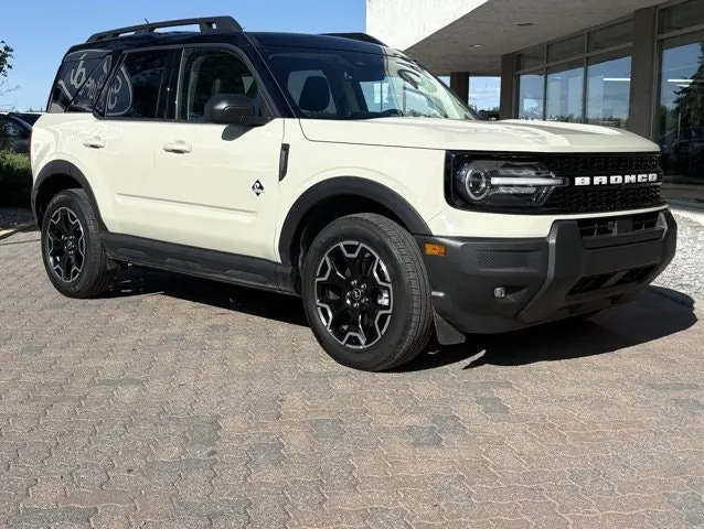 Ford Bronco Sport 2025 photo 2