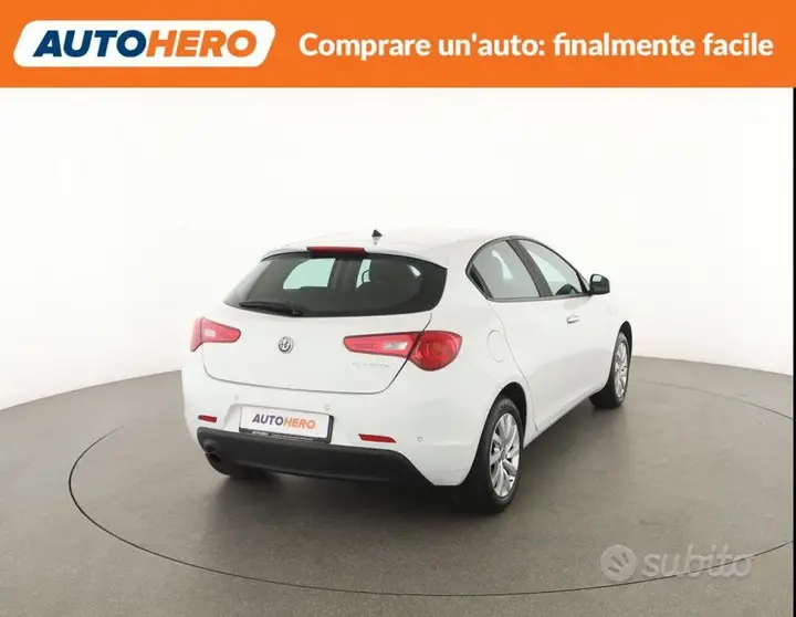 Alfa Romeo Giulietta 2017 photo 5