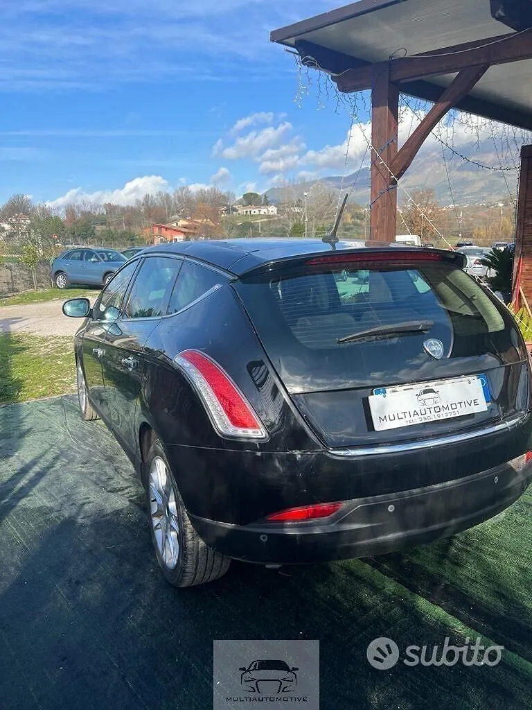 Lancia Delta 2009 photo 3