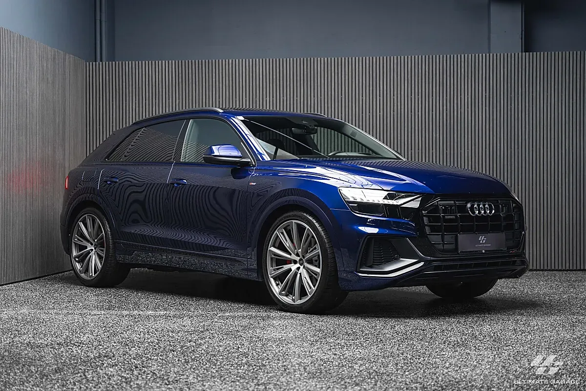 Audi Q8 2020 photo 2