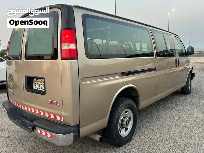 GMC Savana 2012 photo 5