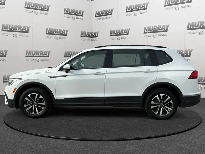 Volkswagen Tiguan 2024 photo 2