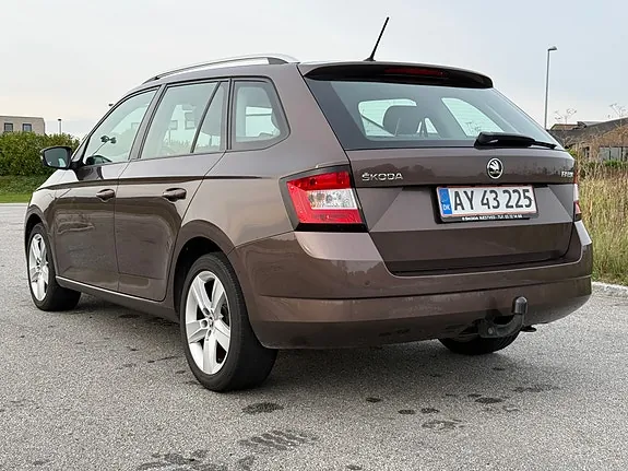 Skoda Fabia 2016 photo 5