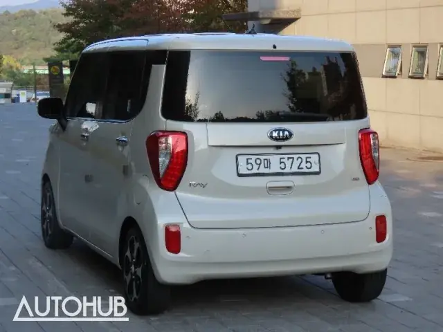 Kia Sorento 2015 photo 4
