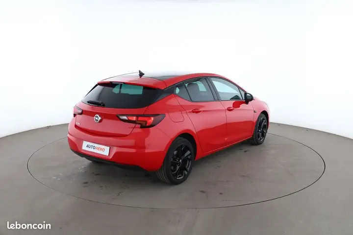 Opel Astra 2019 photo 3