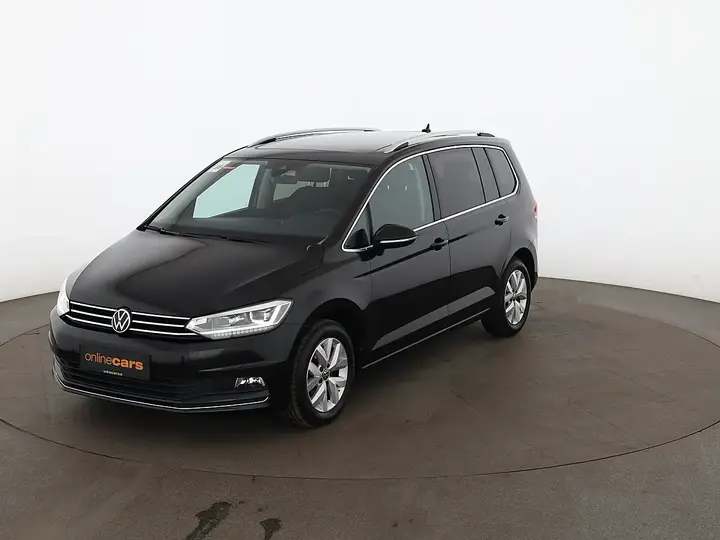 Volkswagen Touran 2021 photo 2