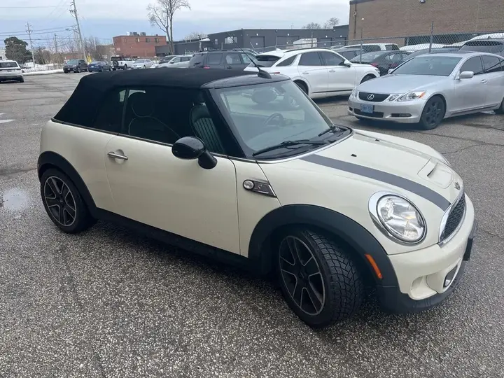 Mini Cooper S 2012 photo 4