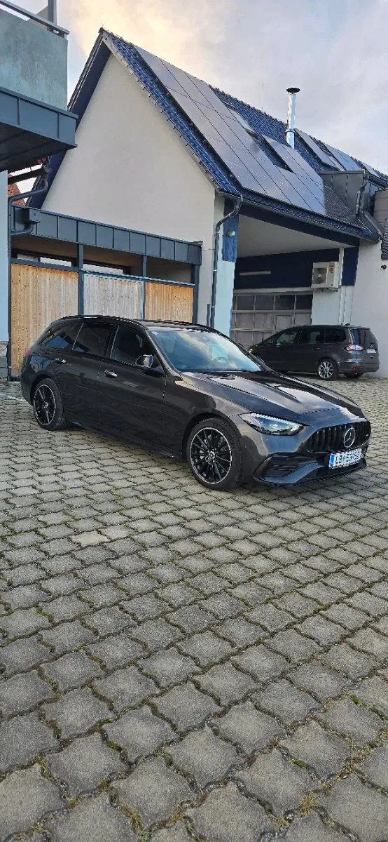 Mercedes-Benz C-Class 2022 photo 2