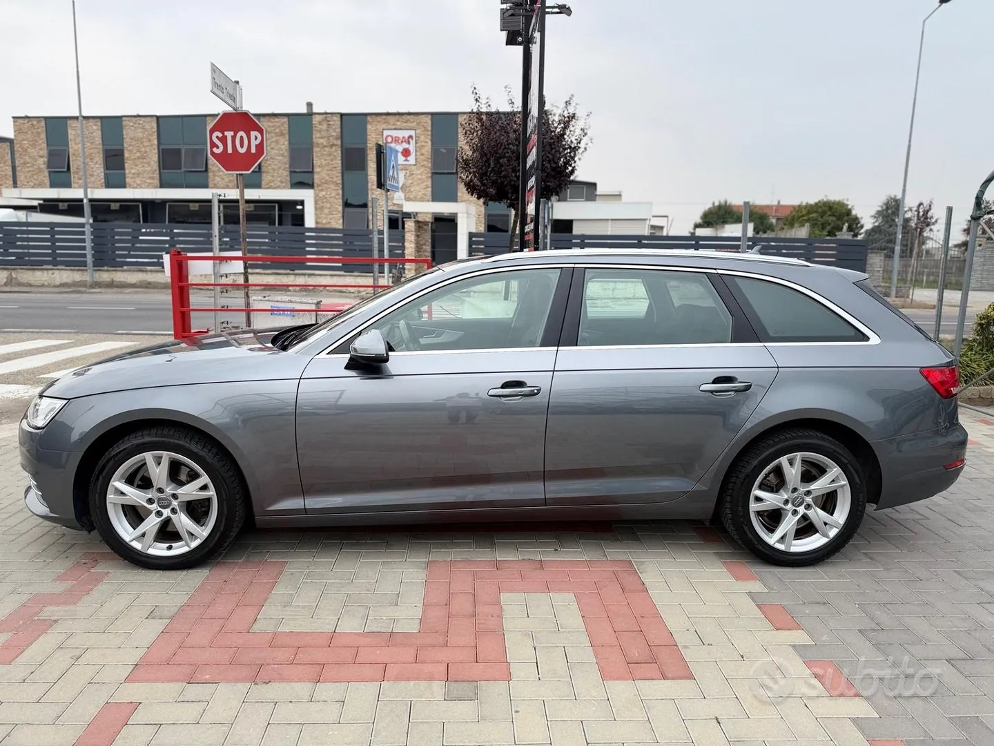 Audi A4 Avant 2017 photo 3