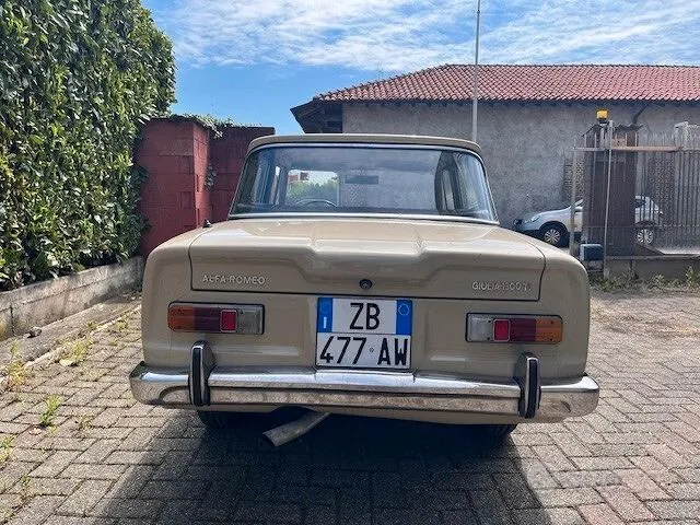 Alfa Romeo Giulia 1967 photo 5