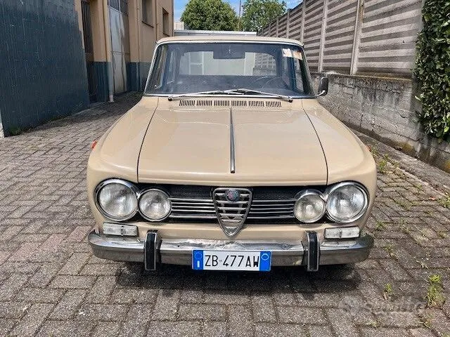 Alfa Romeo Giulia 1967 photo 3