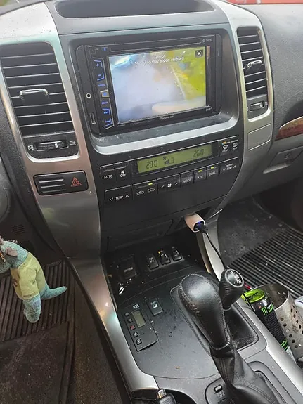 Toyota Land Cruiser 2004 photo 3