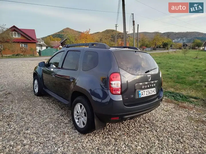 Dacia Duster 2015 photo 4