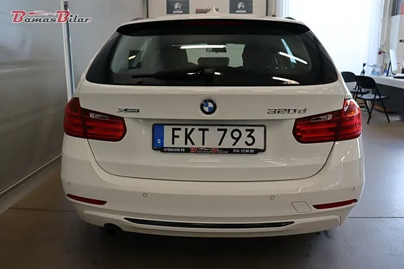 BMW 320 2015 photo 4