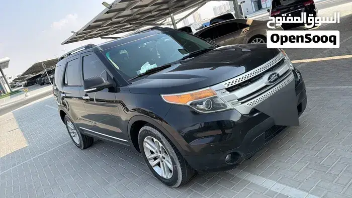Ford Explorer 2013 photo 2