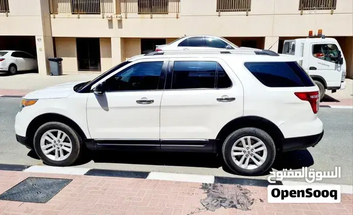 Ford Explorer 2013 photo 5