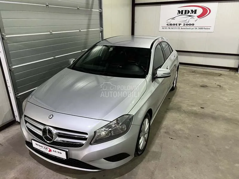 Mercedes-Benz A180 2013 photo 3