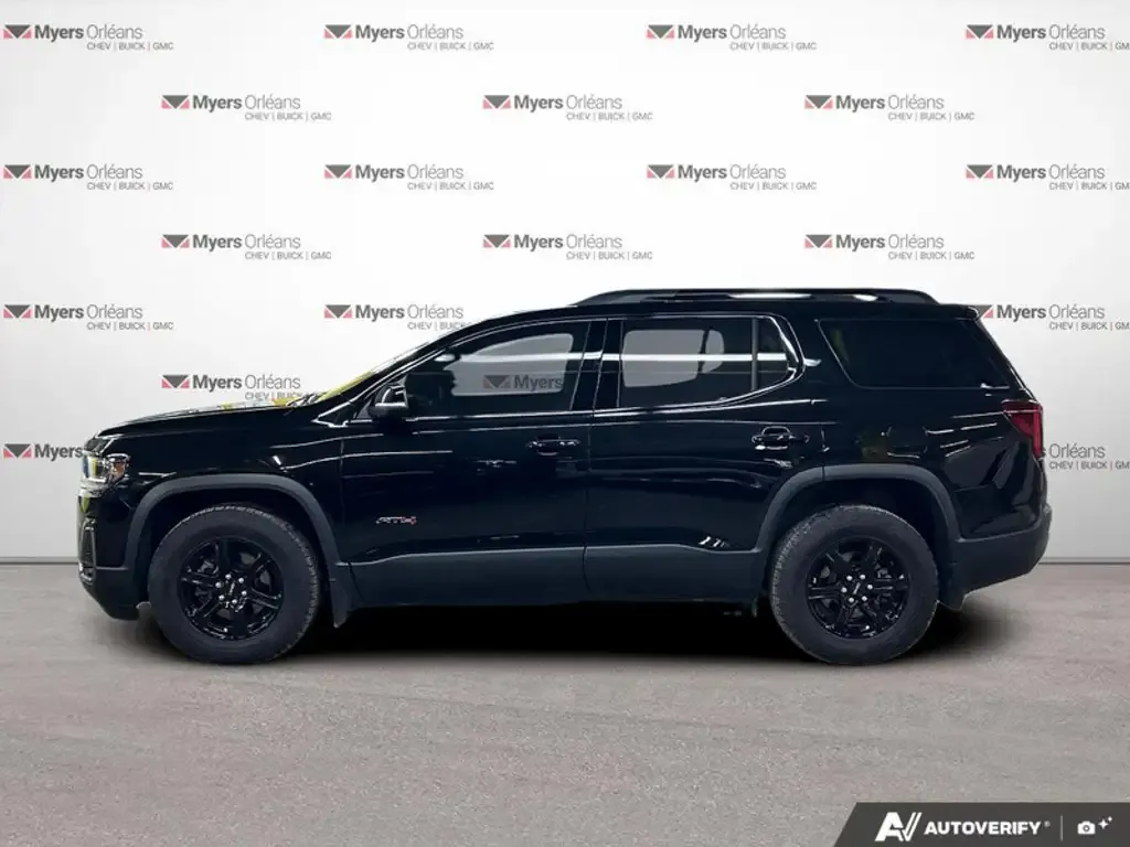 GMC Acadia 2023 photo 2