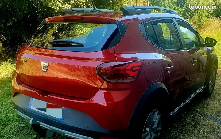 Dacia Sandero 2022 photo 2