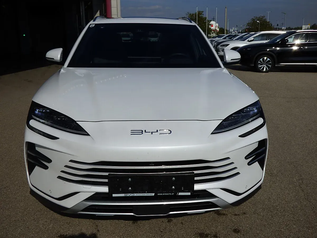 BYD Seal U 2025 photo 2