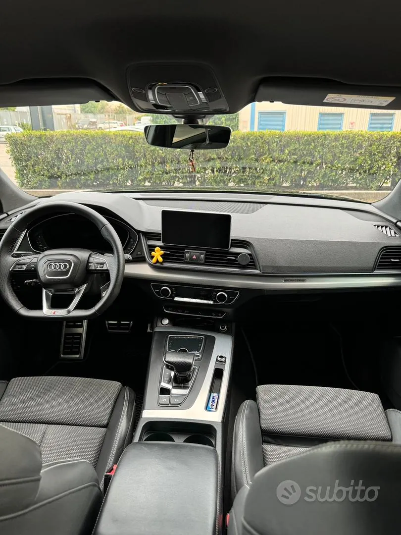 Audi Q5 2018 photo 2