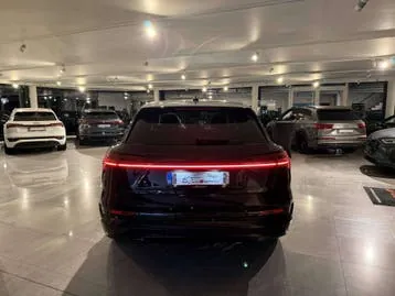 Audi Q8 E-Tron 2023 photo 2