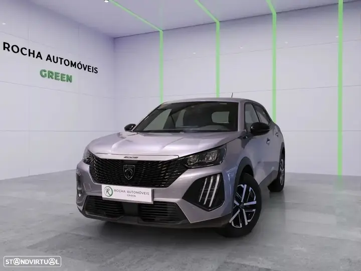 Peugeot E-2008
