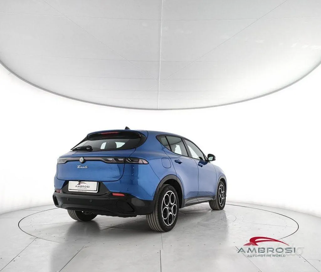 Alfa Romeo Tonale 2024 photo 3