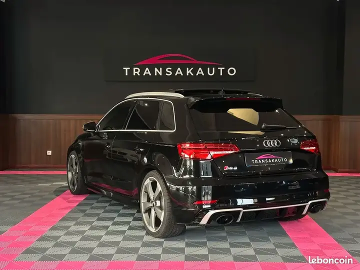 Audi Rs3 2018 photo 2