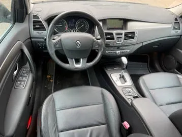Renault Laguna 2008 photo 3